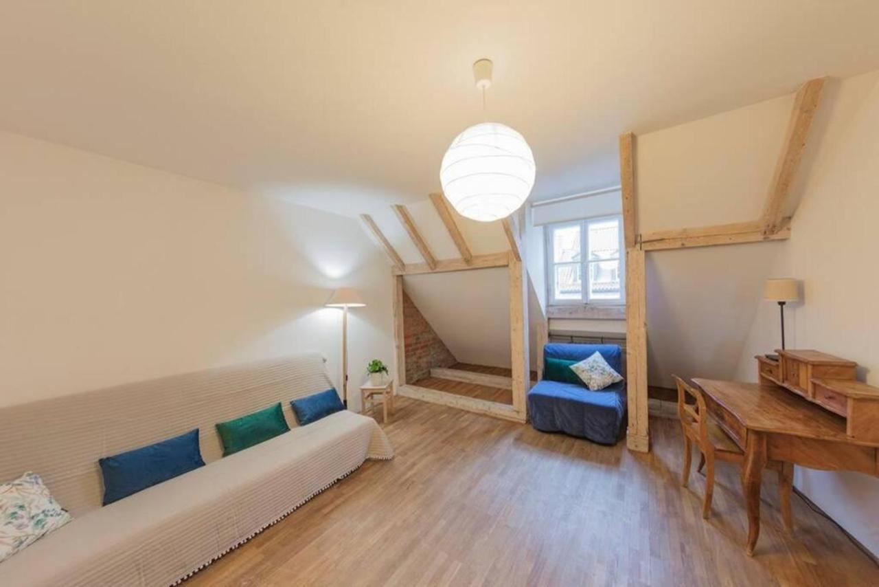 Snug Apartment In A Tenement House - Old Town - F50/5 Warschau Exterior foto